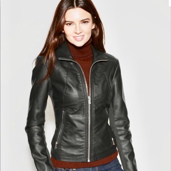 Kenneth Cole Reaction Jackets & Blazers - 💥NWOT💥Kenneth Cole Reaction jacket